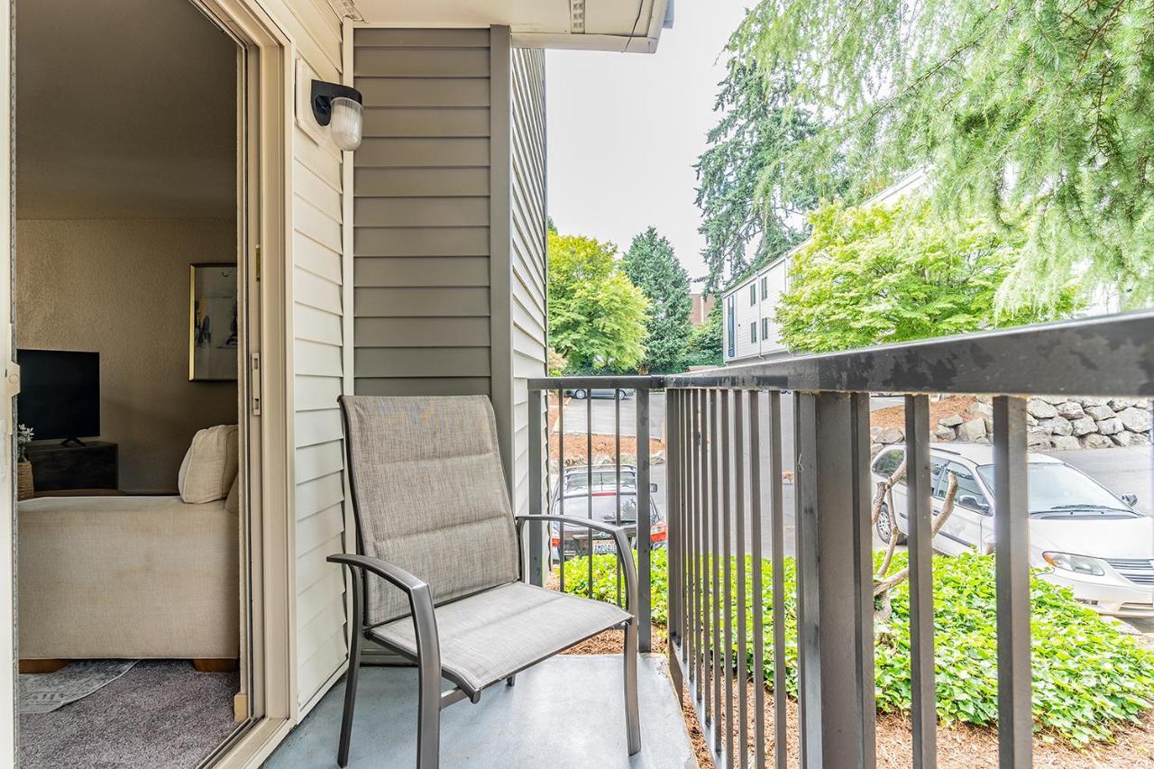 Beautiful And Cozy One Bedroom Apartment -Wifi, Bbq, Patio, Dog Park, Close To Greenlake And Northgate Seattle Exterior photo