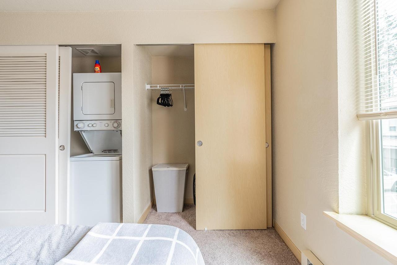 Beautiful And Cozy One Bedroom Apartment -Wifi, Bbq, Patio, Dog Park, Close To Greenlake And Northgate Seattle Exterior photo