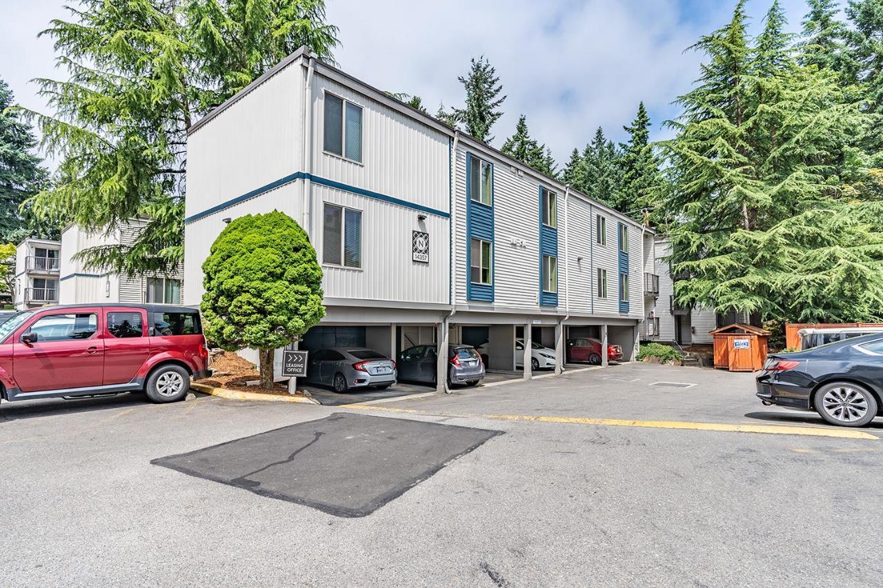 Beautiful And Cozy One Bedroom Apartment -Wifi, Bbq, Patio, Dog Park, Close To Greenlake And Northgate Seattle Exterior photo