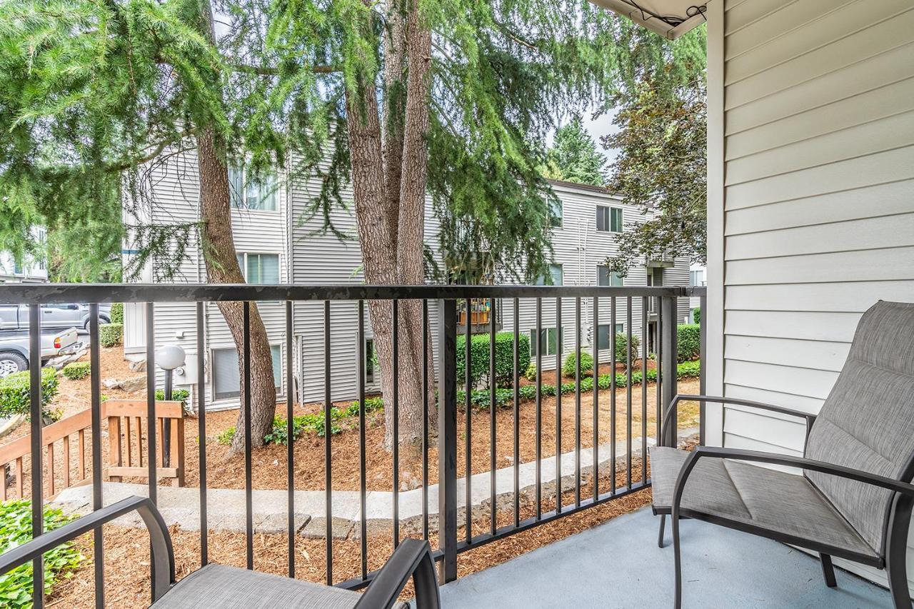 Beautiful And Cozy One Bedroom Apartment -Wifi, Bbq, Patio, Dog Park, Close To Greenlake And Northgate Seattle Exterior photo
